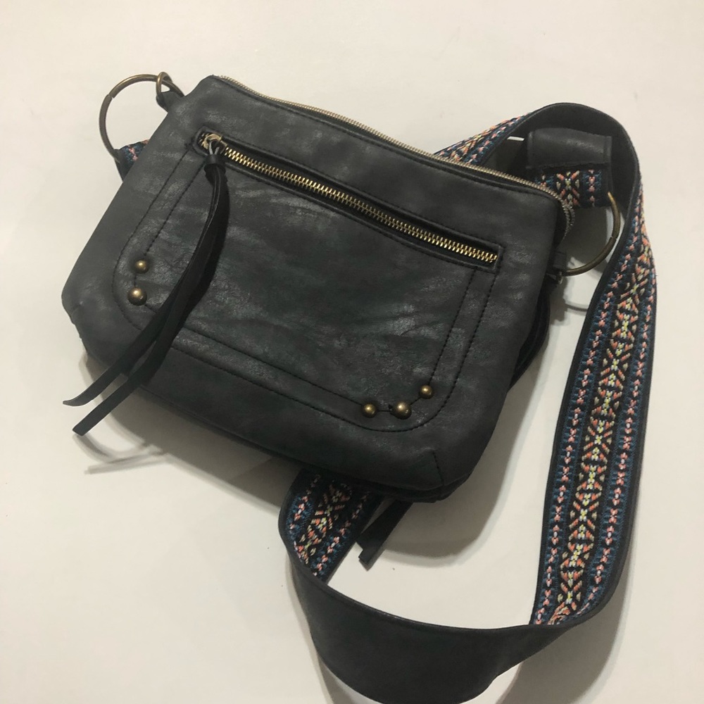 Hobo purse gray tribal strap women